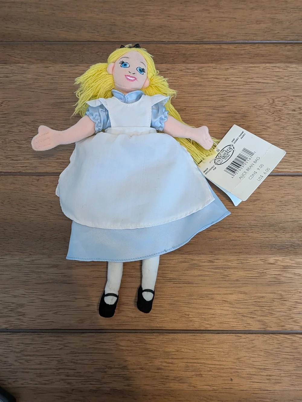 Vintage Disney Store Alice in Wonderland Bean Bag Plush Doll NWT 9